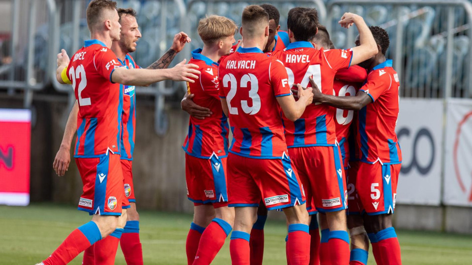 欧联杯费伦茨瓦罗斯对决比尔森胜利，看两队谁能打破连胜魔咒