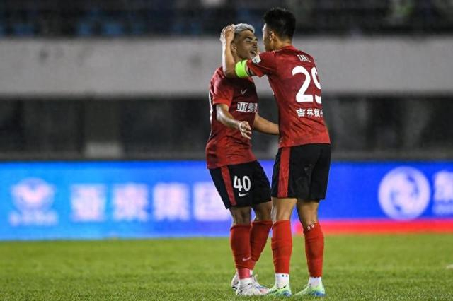 中超保级战升级，新鹏城命悬一线，国安成最终裁判