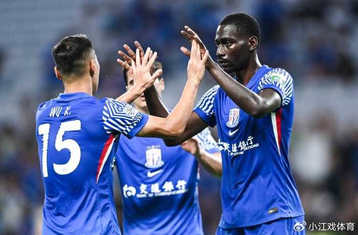 上海申花终于发飙，6比1虐杀梅州客家，踢停连败尴尬吗？