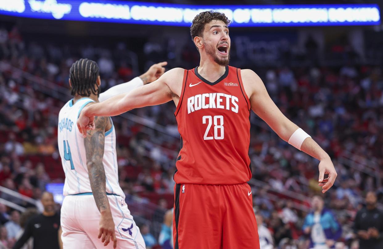 NBA火箭中锋大调整,兰代尔落魄离队,替补变廉价筹码