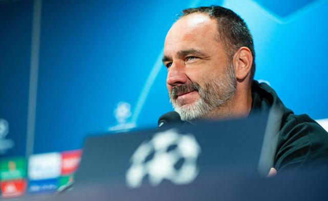 捷克豪门布拉格斯拉维亚不怕国米新帅 硬要来圣西罗热身？