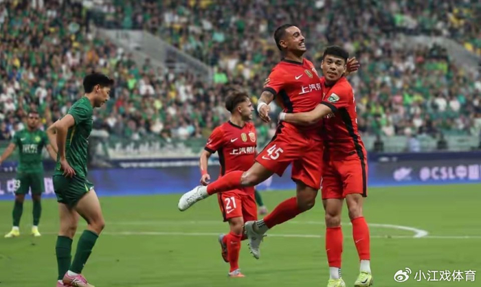 中超北京国安被疑裁判偏袒上海海港，三连败惨退出争冠