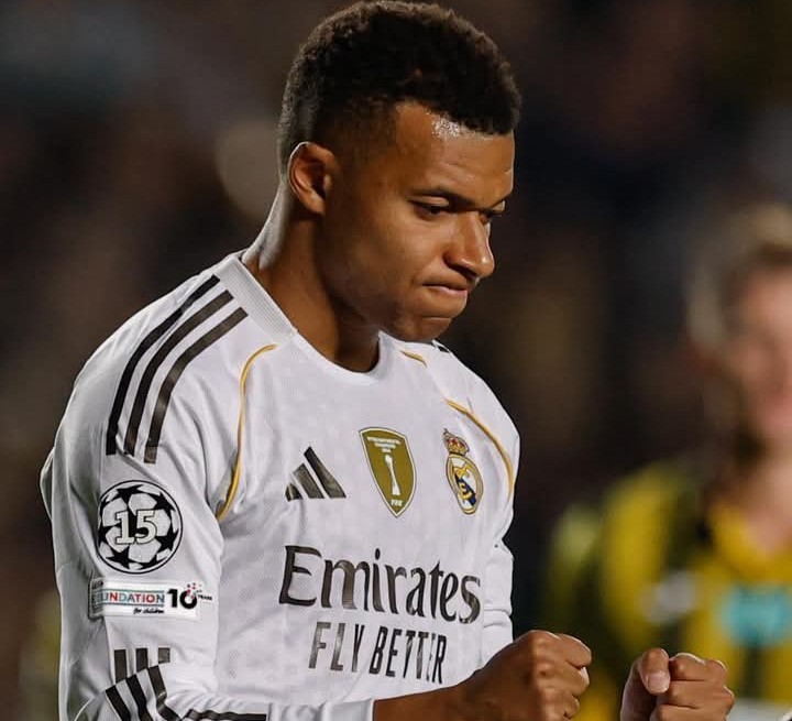 姆巴佩欧冠破门超越穆勒 独居射手榜第六 摘抄不了的皇马火力