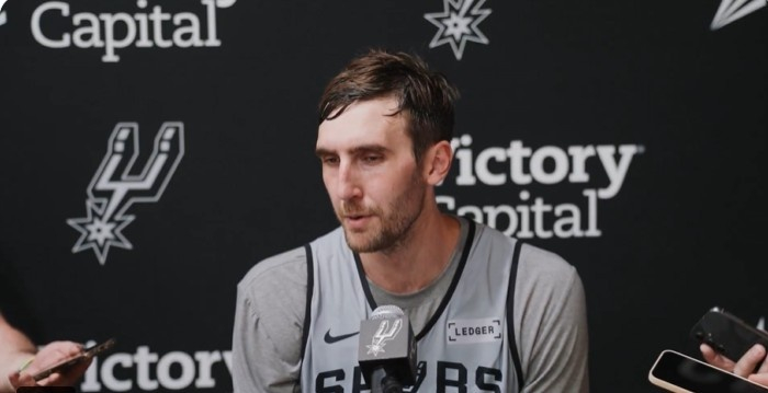 马刺新援科内特吹防守，但别被表面话术骗了