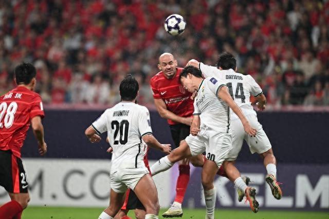 中超三队亚冠首轮全败惹争议，海港蓉城复苏难掩实力单薄真相