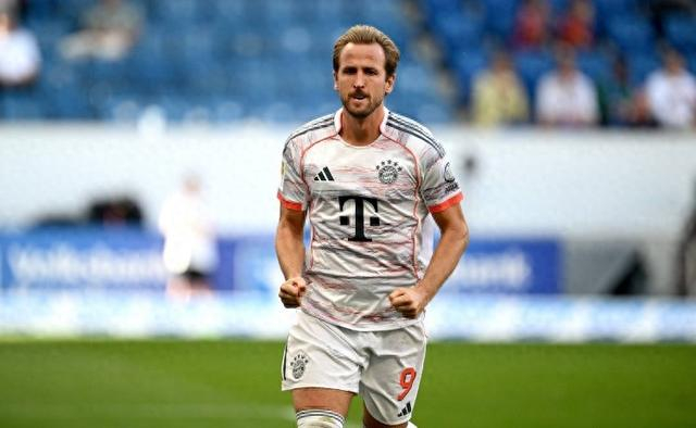 拜仁欧冠碾压帕福斯，评分体系暴露真相，孔帕尼却惨遭吐槽