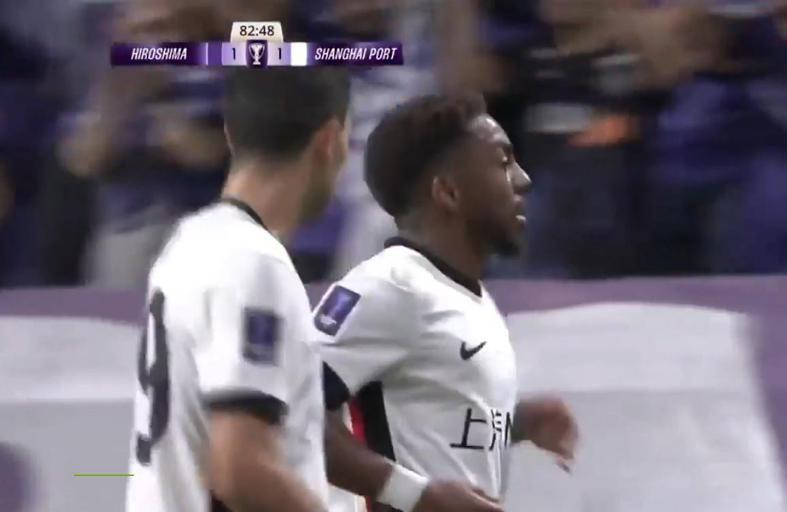 海港亚冠遭遇“J2级”现实：防线摇摆，红牌断翅，平局成遗憾