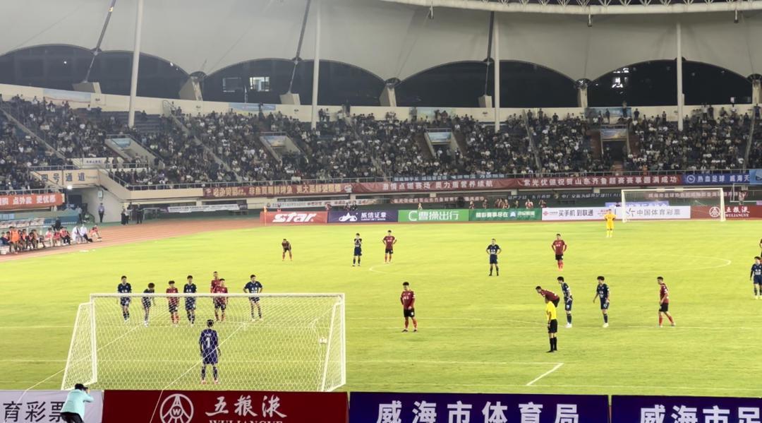 烟台足球队客场3-0完胜威海 那香海，威海队表现令人失望