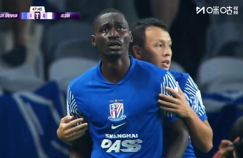 申花主场1-1憾平蔚山HD,阿苏埃神勇难掩效率低下