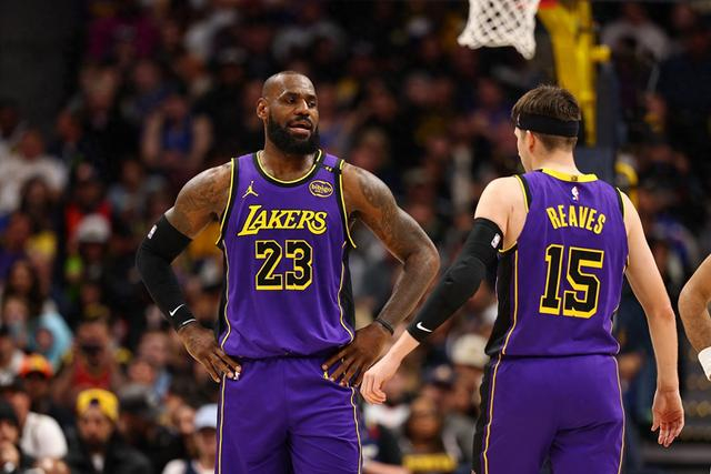 里夫斯自曝曾黑詹姆斯 如今却改口称他为史上最伟大