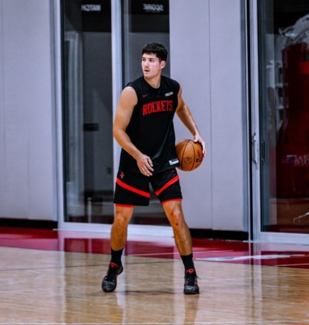 火箭队控卫谢泼德：被低估的新星还是球队软肋？