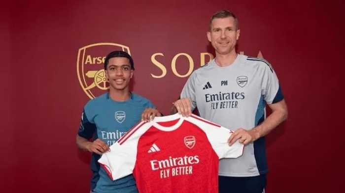 阿森纳锁定未来新星，16岁爱尔兰小将奥日安武纳即将加盟