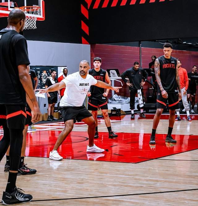 火箭训练营第三天，杜兰特7号球衣新赛季备战揭秘