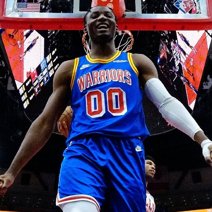 库明加自由市场风波：国王、太阳、公牛都来凑热闹但没戏