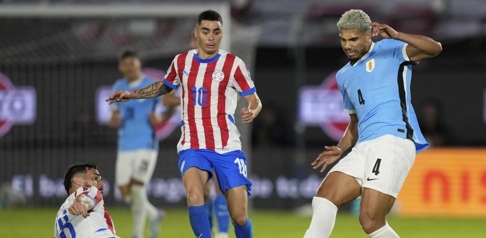 贝尔萨为队员解脱，乌拉圭友谊赛大名单有猫腻