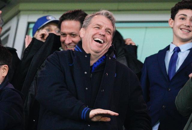 希勒直言切尔西豪掷10亿未必夺冠，纽卡重振欲破困局