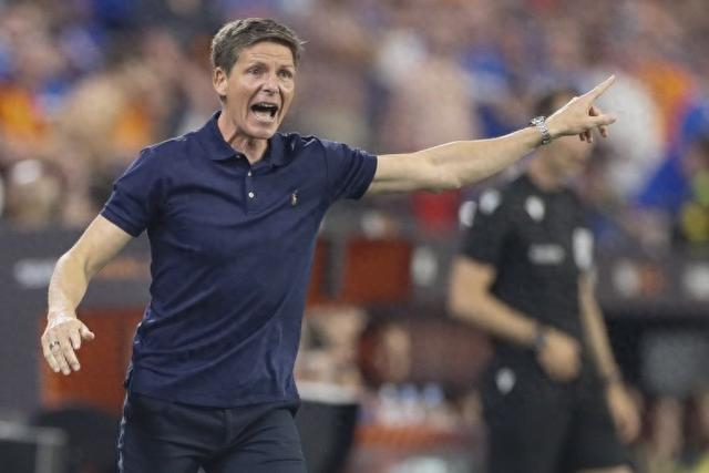 水晶宫欧协联开门红，格拉斯纳力挺球队表现，展望埃弗顿大战