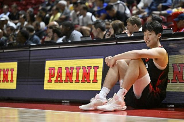 杨瀚森初露锋芒，开拓者夏联受捧背后的流量密码