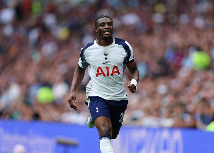 库杜斯逆袭热刺 英超第7轮2-1领先利兹联