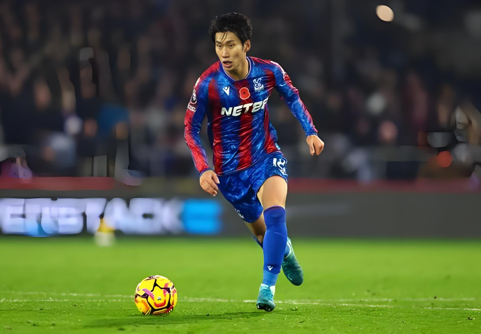 镰田大地当选水晶宫9月最佳球员，连续三场比赛全勤