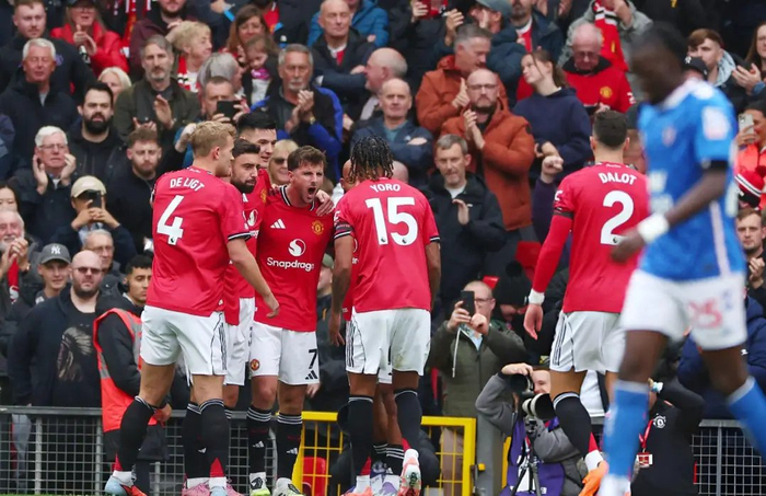 曼联2-0击退桑德兰，阿莫林终获喘息，但真救赎仍远在天边