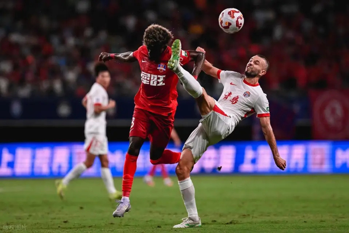 青岛海牛保级路几近断崖，李霄鹏下课倒计时已启动