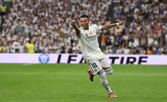 姆巴佩连续9场破门，皇家马德里主场吊打比利亚雷亚尔