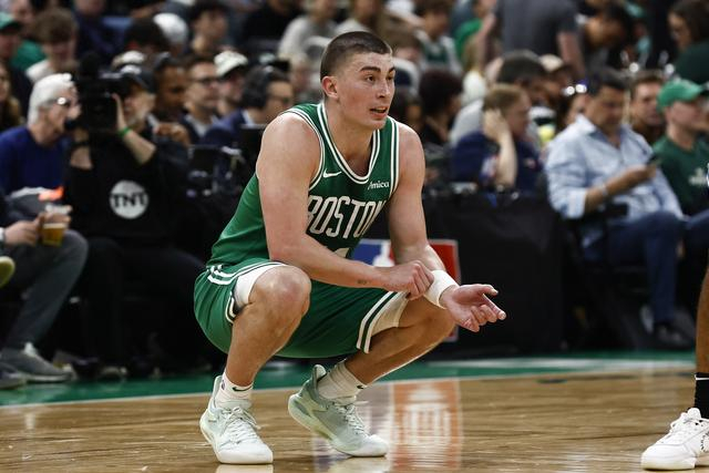 普理查德直言：凯尔特人新赛季打出季后赛级对抗 不服输的硬汉风格上线