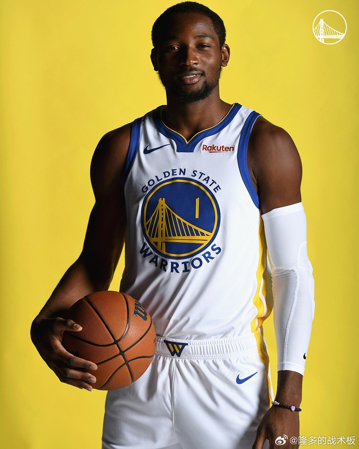 库明加新赛季改穿1号战袍，湖人大战在即他有望登场