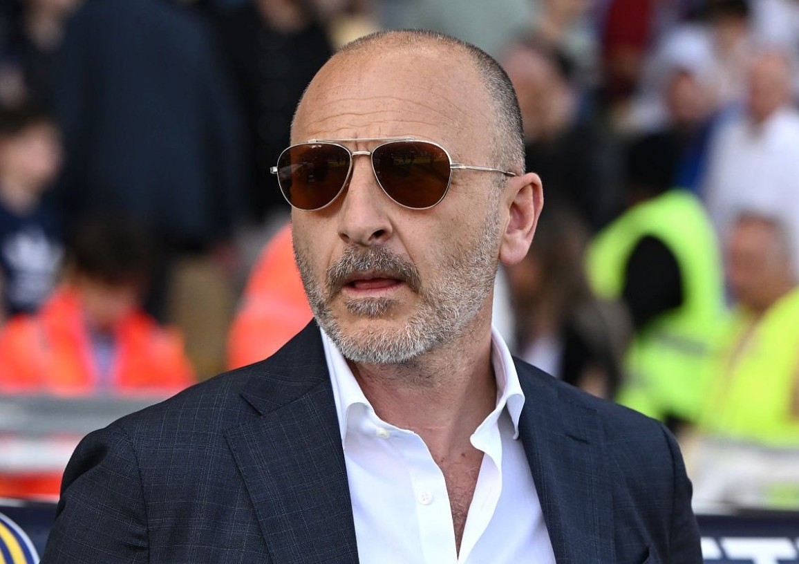 利雅得新月持续挖角国际米兰体育总监，转会谈判仍在火热进行中