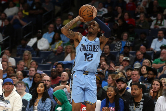 深扒灰熊上赛季意外横扫，莫兰特伤退成关键，休赛期大换血到底缘何？