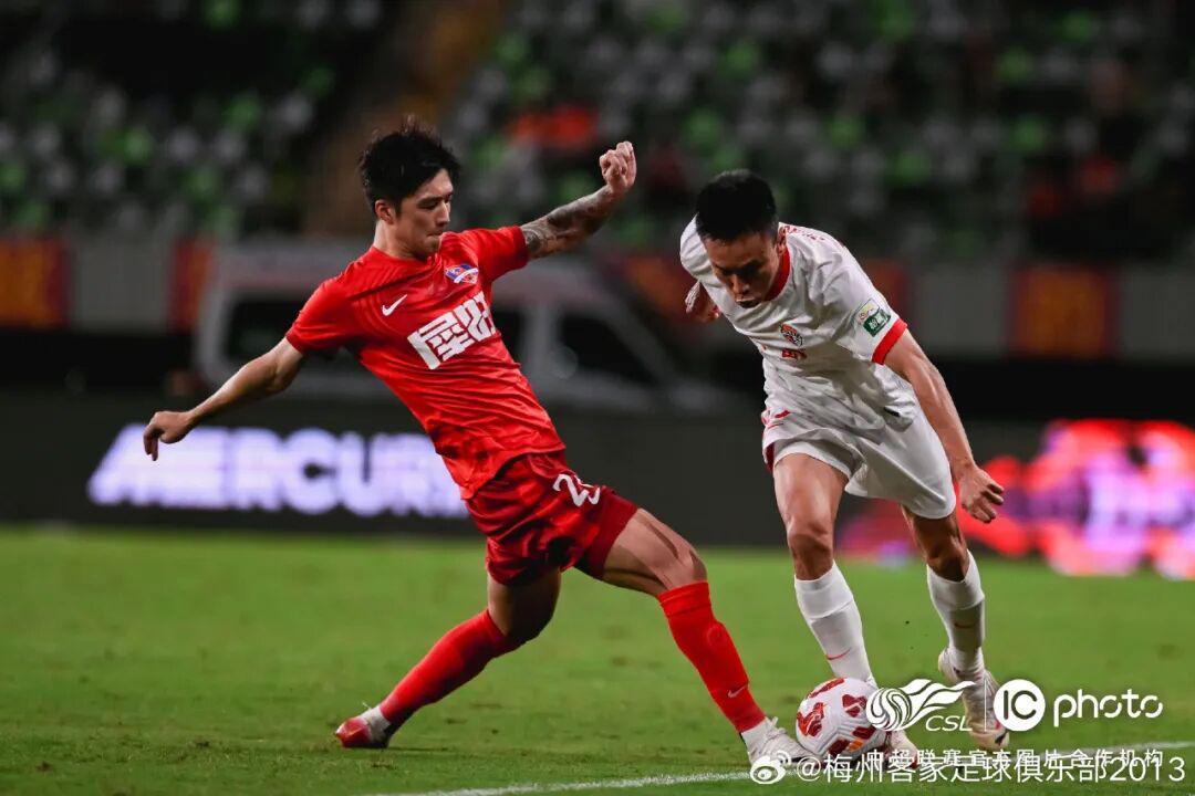 中超保级大战进入白热化，梅州客家晋级关键一步，深圳新鹏城换帅添变数