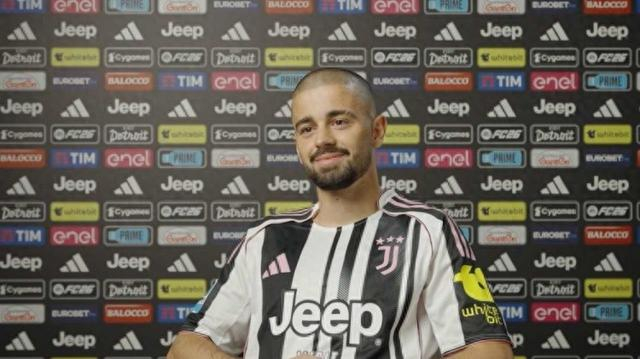 尤文热格罗瓦爆料少年时光：曾参加AC米兰训练营，还亲眼见过卡卡和帕托