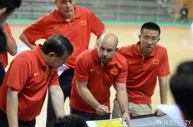 CBA教练薪资大揭秘：马布里顶薪800万，宫鲁鸣却拿公务员工资？