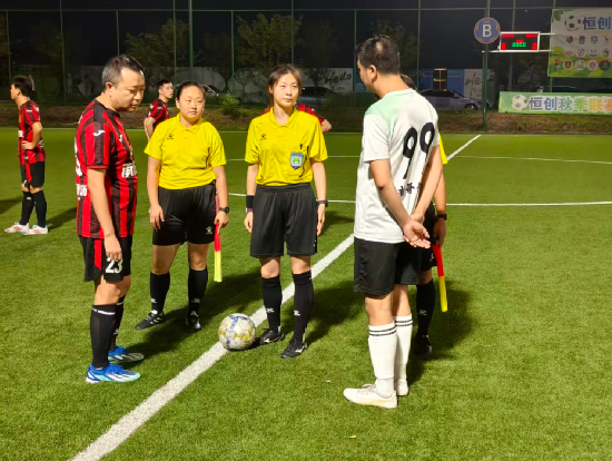 酒城米兰联赛首战大捷，双边快马破敌如探囊取物