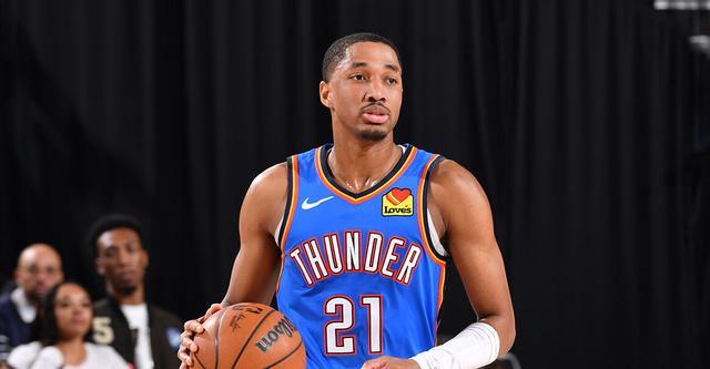 雷霆季前赛大胜黄蜂，阿隆-威金斯爆发引爆全场