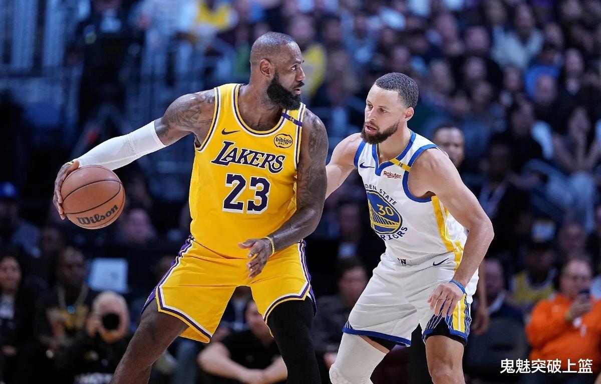 湖人季前赛被勇士碾压，詹库缺阵成焦点