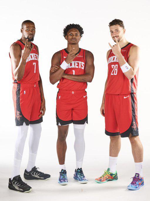 NBA季前赛火箭VS老鹰，杜兰特强势回归引期待