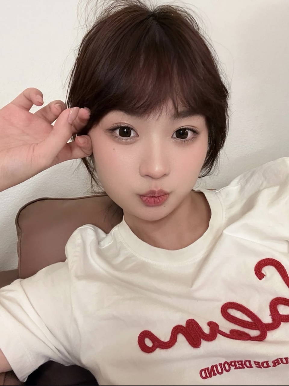 杨瀚森女友i11iris中秋晒美照，球迷嘉年华跳舞画面也太圈粉