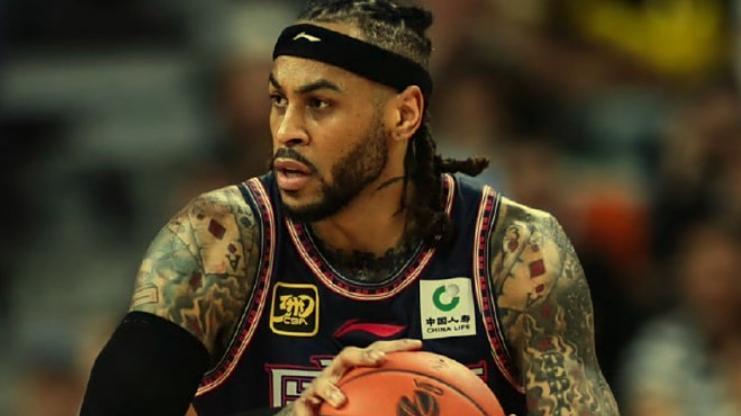 辽篮外援提前归队，新赛季态势渐明朗