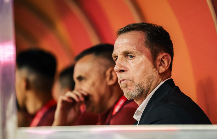 国足选帅进入关键阶段，卡纳瓦罗无缘大名单新帅瞄准2030世界杯