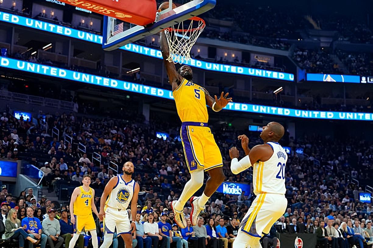 艾顿季前赛持续挣扎，湖人新赛季之路不容乐观