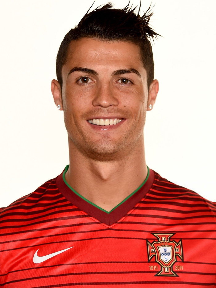 C罗与葡萄牙：世界杯的高光与挑战