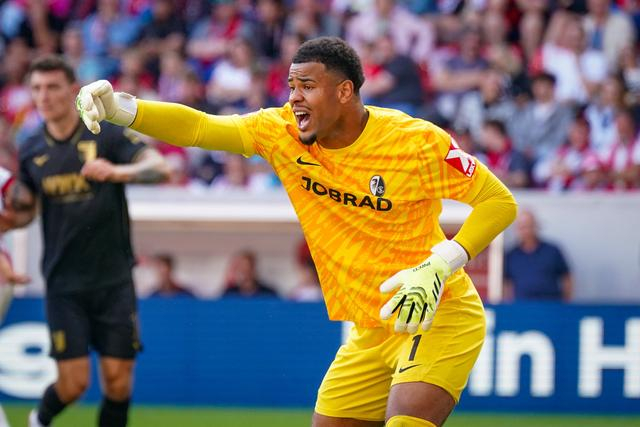 国米盯上弗赖堡小将门神，明夏或将开启新篇章