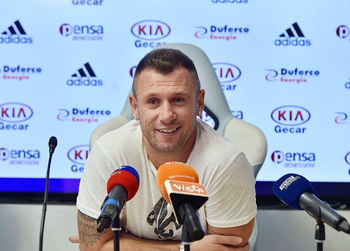 国米与那不勒斯争冠局势分析，卡萨诺爆料个人能力谁更胜一筹