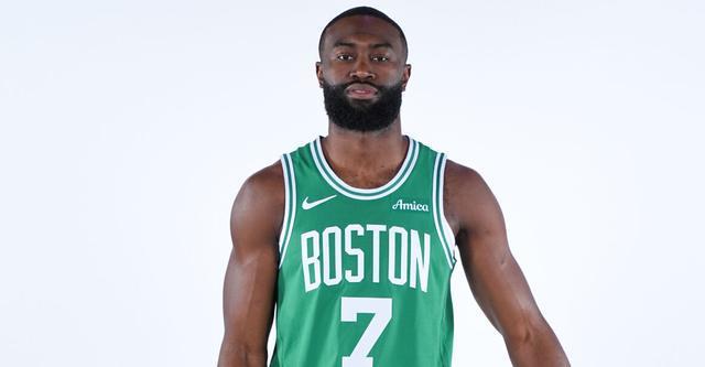 布朗直言凯尔特人季前训练史上最严苛，新赛季势要爆发