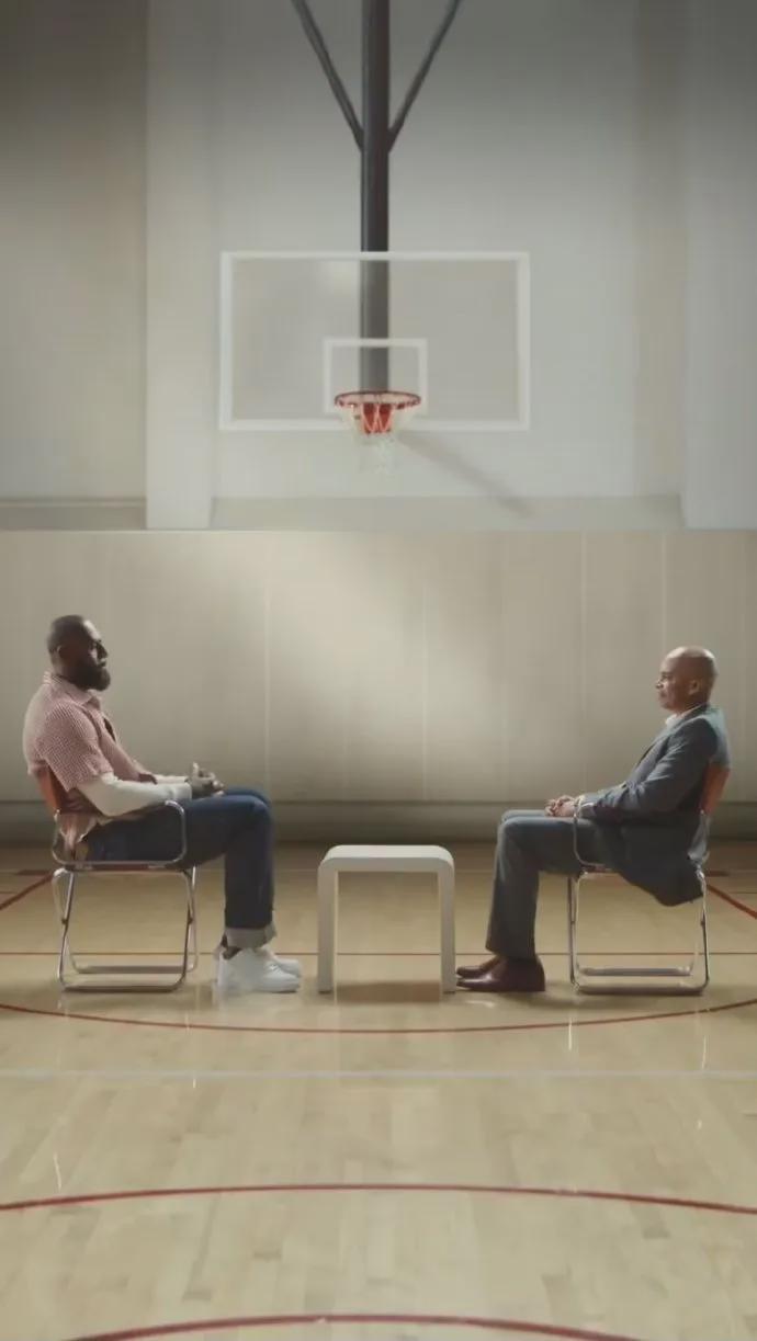 詹姆斯发布“第二次决定”预告，退役话题再起风波