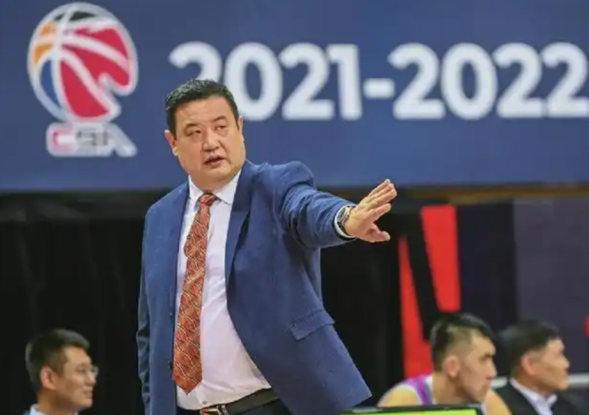 山东篮球名宿徐长锁辞世，留下璀璨的篮球传奇