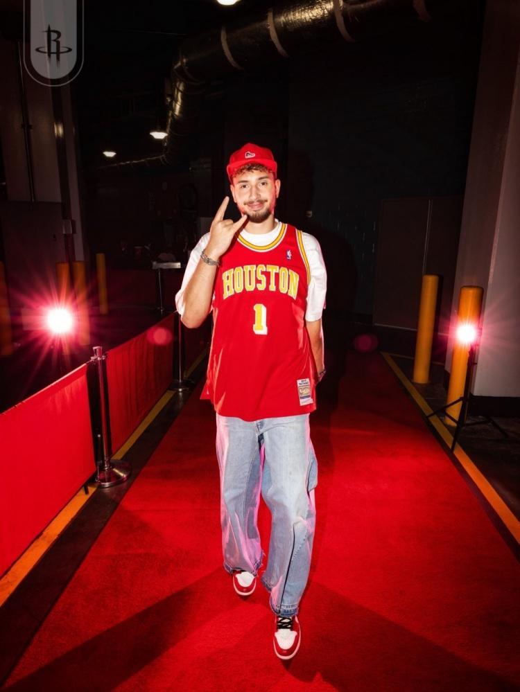 火箭季前赛开门红，申京戴维森发威杜兰特期待首秀