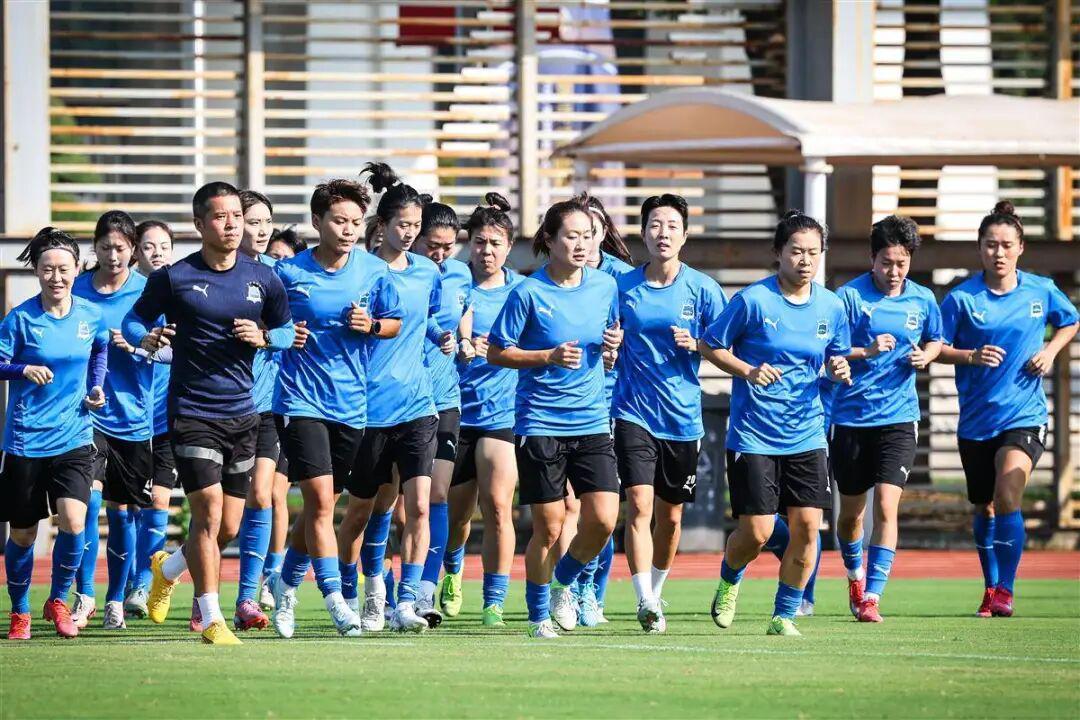 武汉女足迎战奥克兰联，准备在国际赛场再创历史